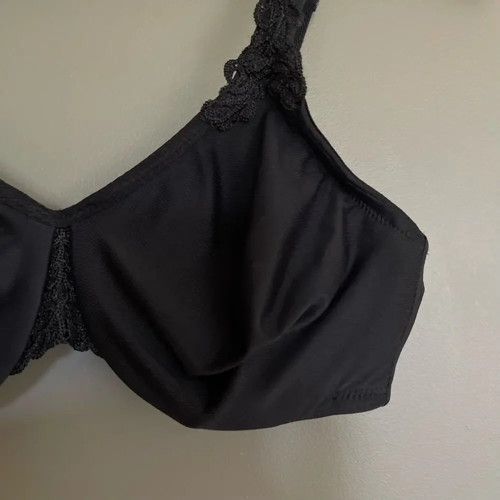 Wacoal Bodysuede Ultra Full Figure Seamless Underwire Bra Black Sz 34C Smoothing